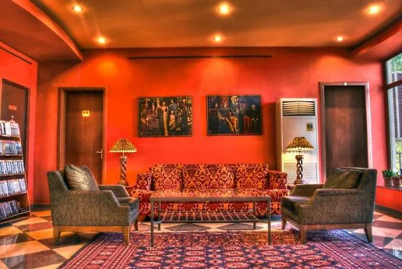 Urban Lodge Hotel Rooms And Suits Tbilisi